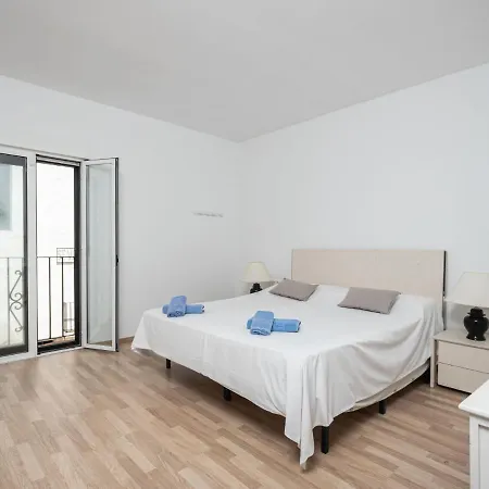 Puerto Banus First Line By Interhome Апартаменты *